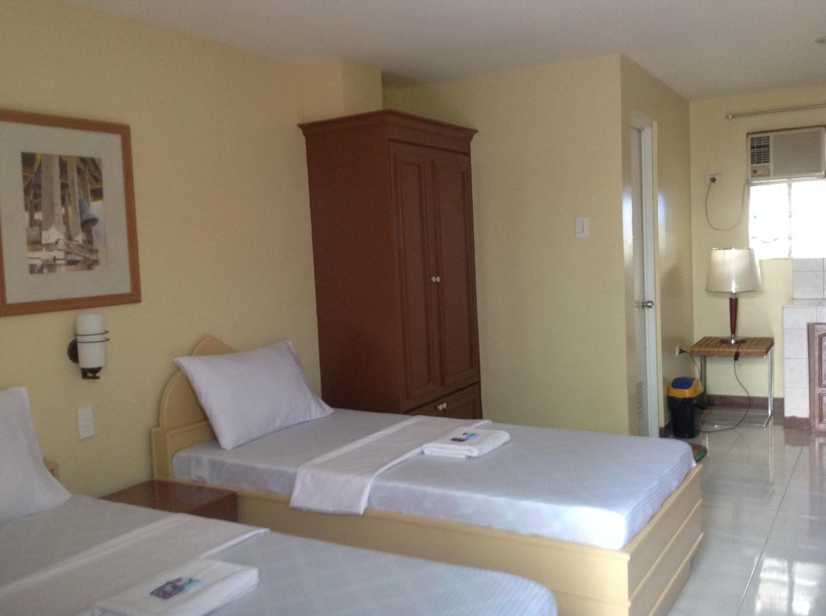 Danel Pensionne House Τακλομπάν Εξωτερικό φωτογραφία